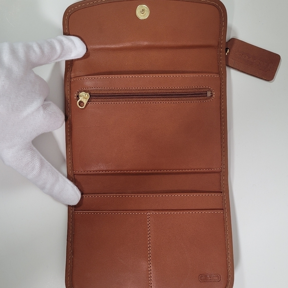 NWOT, Vintage Coach Swing Wallet #4843 - Picture 2 of 8